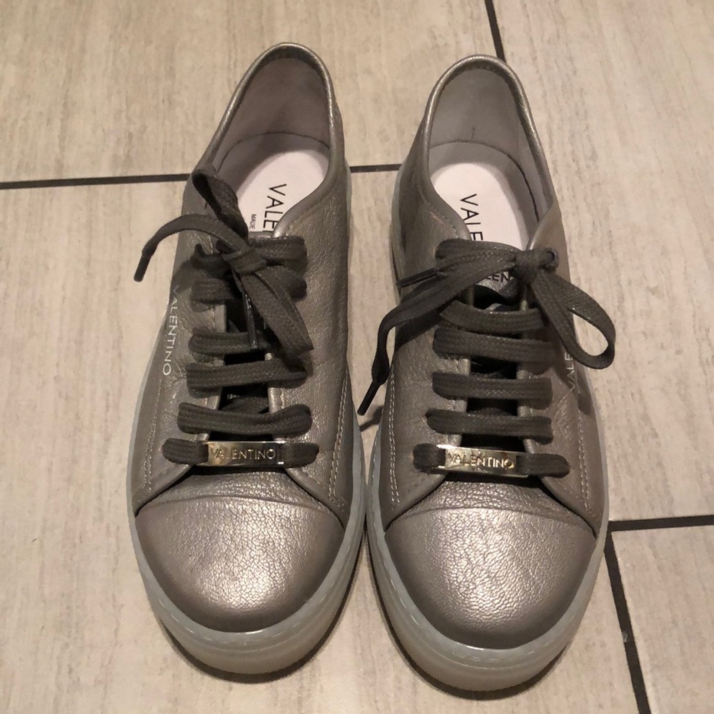 Valentino silver sneakers size 7. Must have this season!